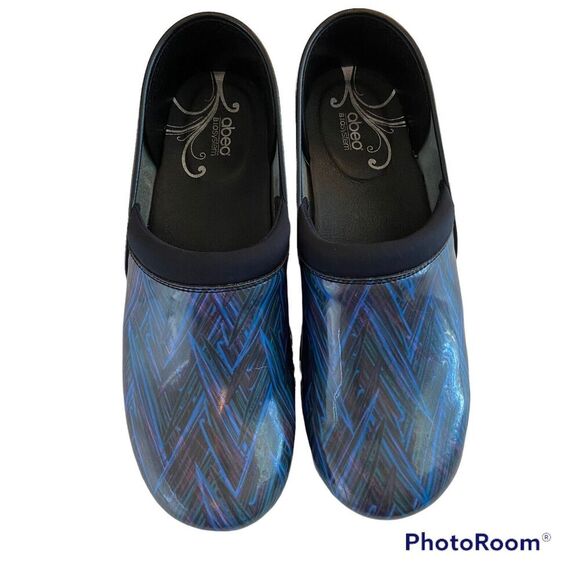 Abeo Ellie Clog Blue Zig Zag Size 10 N - Picture 10 of 10